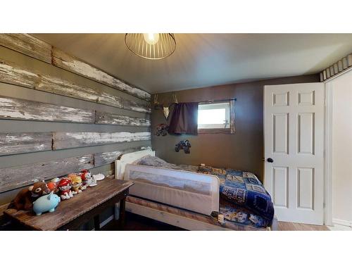 40370 Rr 19-0, Rural Stettler No. 6, County Of, AB - Indoor Photo Showing Bedroom