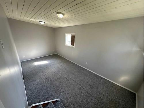 4801 52 Avenue, Rimbey, AB - Indoor Photo Showing Other Room