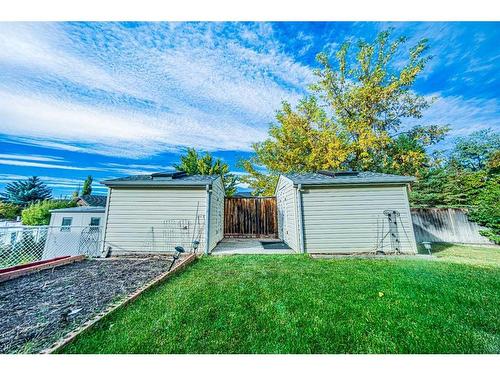 51 Ackerman Crescent, Red Deer, AB - Outdoor