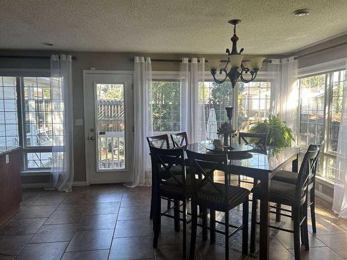 3823 51 Avenue Close, Ponoka, AB - Indoor Photo Showing Dining Room