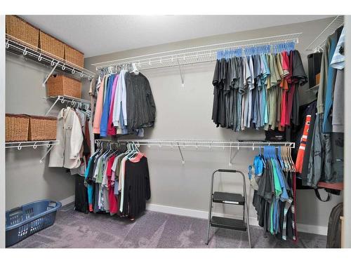 4 Cranna Place, Lacombe, AB - Indoor With Storage