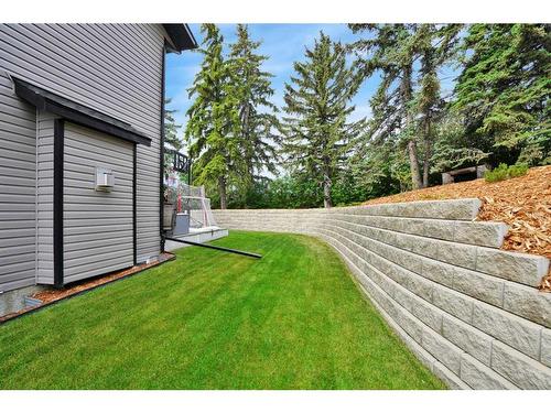 4 Cranna Place, Lacombe, AB - Outdoor