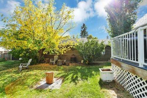 3515 45 Avenue, Red Deer, AB - Outdoor With Backyard