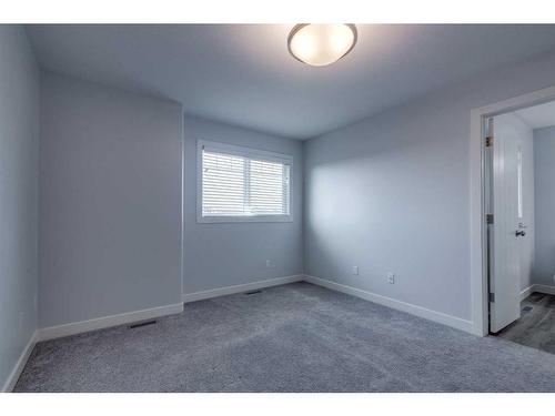 158 Hampton Close, Penhold, AB - Indoor Photo Showing Other Room