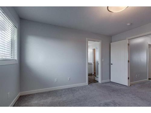 158 Hampton Close, Penhold, AB - Indoor Photo Showing Other Room