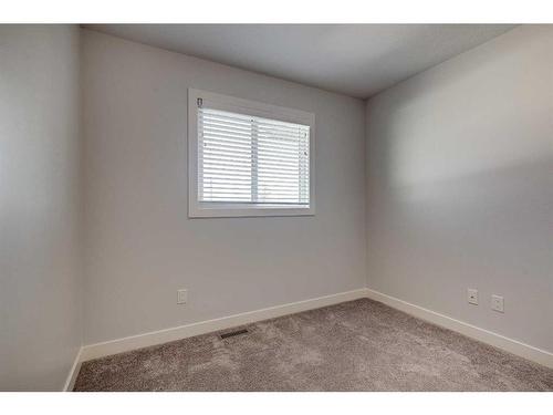 158 Hampton Close, Penhold, AB - Indoor Photo Showing Other Room