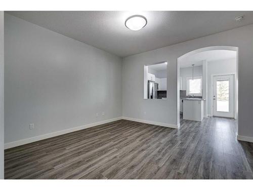 158 Hampton Close, Penhold, AB - Indoor Photo Showing Other Room