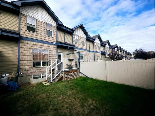 68-369 Inglewood Drive, Red Deer, AB - Outdoor