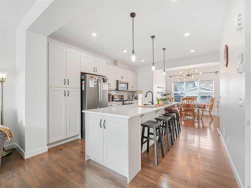 388 Stout Lane, Leduc, AB - Indoor Photo Showing Kitchen With Upgraded Kitchen