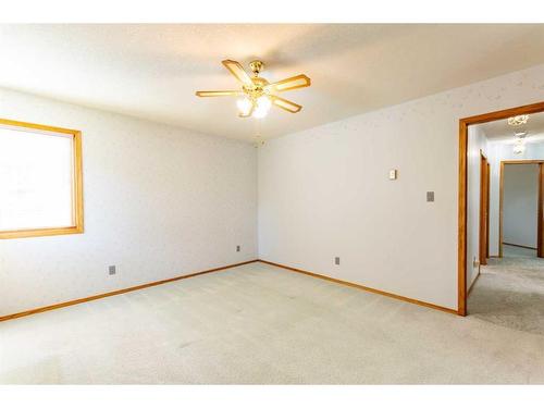 4907 53 Street, Stettler, AB - Indoor Photo Showing Other Room