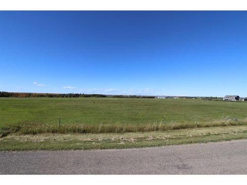 On Township Road 424, Rural Ponoka County, AB 