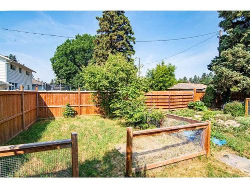 4606 41 Avenue, Red Deer, AB - Outdoor With Backyard