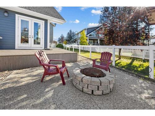 7039-35468 Range Road 30, Rural Red Deer County, AB - Outdoor With Deck Patio Veranda