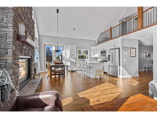 7039-35468 Range Road 30, Rural Red Deer County, AB - Indoor Photo Showing Living Room With Fireplace