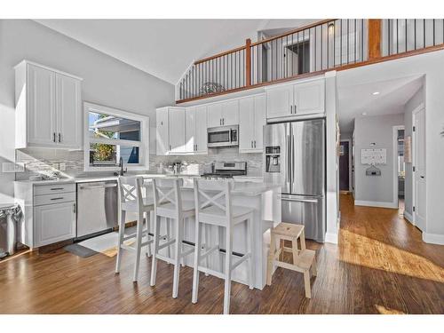 7039-35468 Range Road 30, Rural Red Deer County, AB - Indoor Photo Showing Kitchen With Stainless Steel Kitchen With Upgraded Kitchen