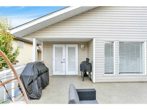 77 Weddell Crescent South, Red Deer, AB 