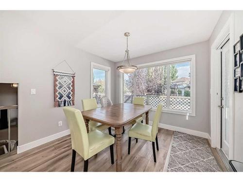 14 Doran Crescent, Red Deer, AB - Indoor Photo Showing Dining Room