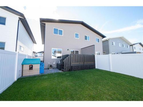 26 Earl Close, Red Deer, AB - Outdoor With Exterior