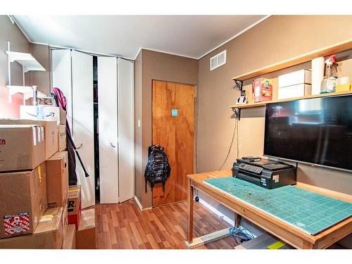 3818 39 Street, Red Deer, AB - Indoor Photo Showing Other Room