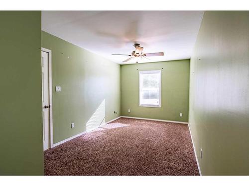 4808 49 Street, Innisfail, AB - Indoor Photo Showing Other Room