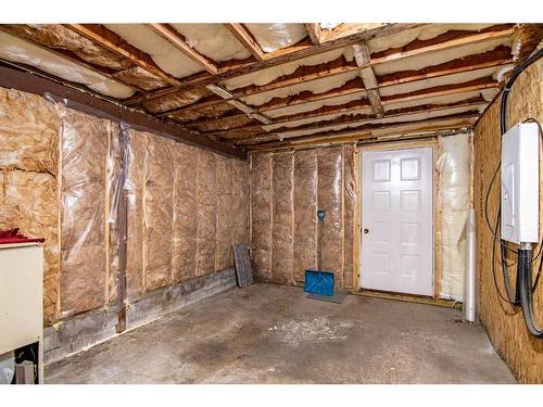 4808 49 Street, Innisfail, AB - Indoor Photo Showing Basement