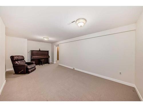 4410 33A Street, Red Deer, AB - Indoor Photo Showing Other Room