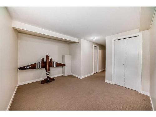 4410 33A Street, Red Deer, AB - Indoor Photo Showing Other Room