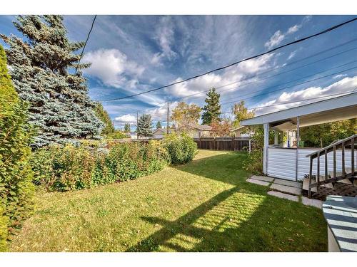 4410 33A Street, Red Deer, AB - Outdoor