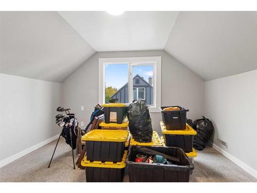 3605 42 Avenue, Red Deer, AB - Indoor Photo Showing Other Room