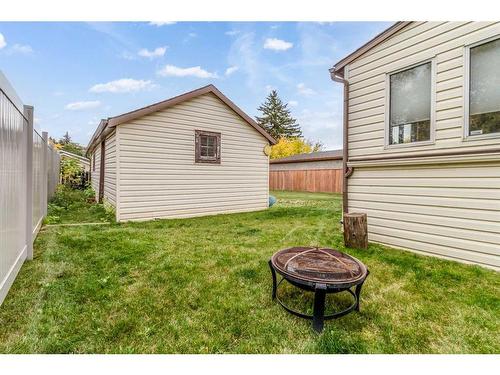 3605 42 Avenue, Red Deer, AB - Outdoor With Exterior