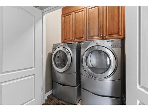 37321 Range Road 265, Rural Red Deer County, AB - Indoor Photo Showing Laundry Room