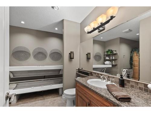 37321 Range Road 265, Rural Red Deer County, AB - Indoor Photo Showing Bathroom