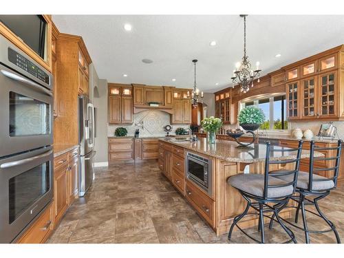 37321 Range Road 265, Rural Red Deer County, AB - Indoor Photo Showing Kitchen With Stainless Steel Kitchen With Upgraded Kitchen