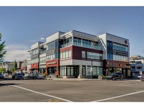 351-2233 34 Avenue Sw, Calgary, AB - Outdoor