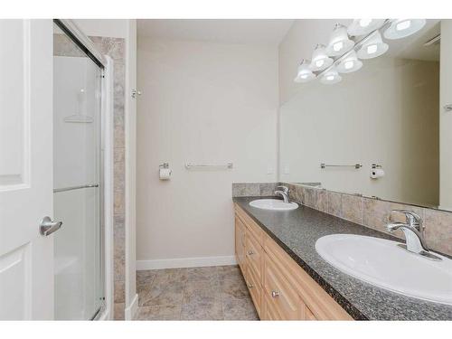 306-5110 36 Street, Red Deer, AB - Indoor Photo Showing Bathroom