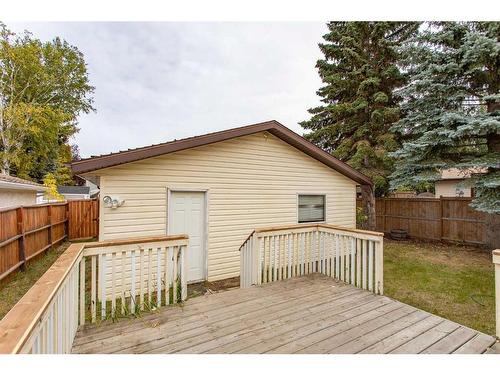 69 Rutherford Drive, Red Deer, AB 