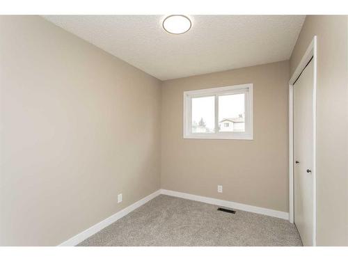 69 Rutherford Drive, Red Deer, AB 