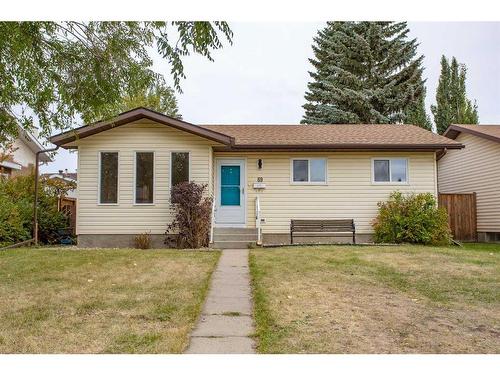 69 Rutherford Drive, Red Deer, AB 