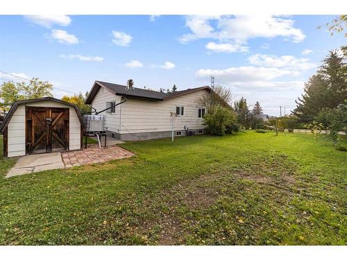 4816 49 Street, Lougheed, AB - Outdoor