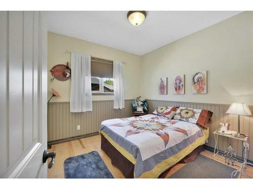 19 Oberg Court, Red Deer, AB - Indoor Photo Showing Bedroom