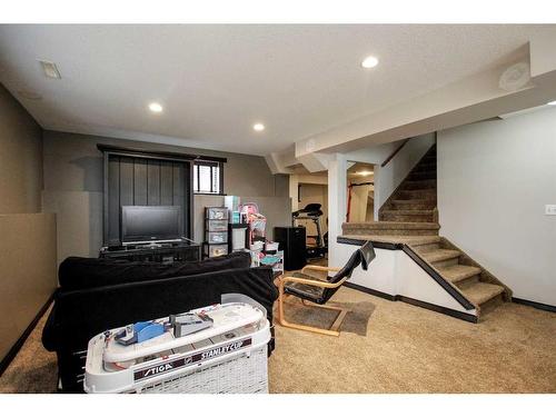 15 Pritchard Close, Sylvan Lake, AB - Indoor