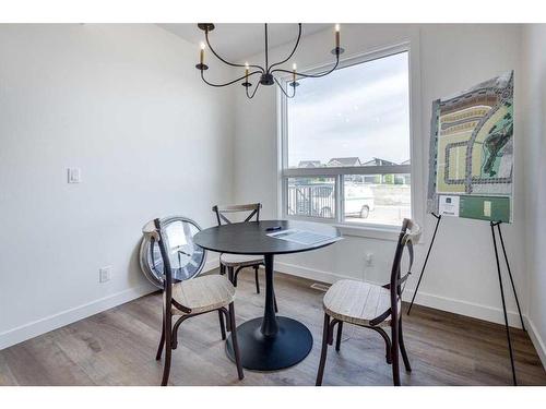 10 C Evergreen Way, Red Deer, AB - Indoor Photo Showing Dining Room