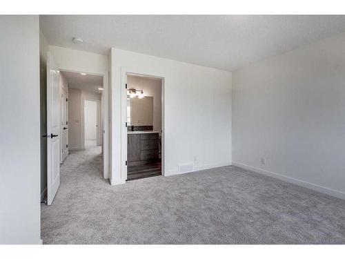 10 C Evergreen Way, Red Deer, AB - Indoor Photo Showing Other Room