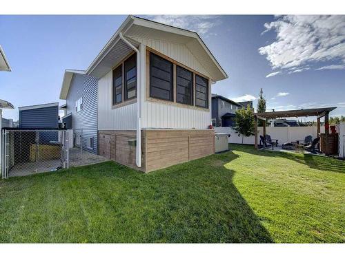 24 Lundberg Crescent, Red Deer, AB - Outdoor