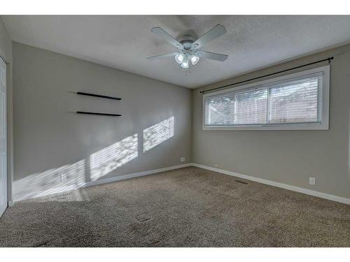 5451 76 Street, Red Deer, AB - Indoor Photo Showing Other Room