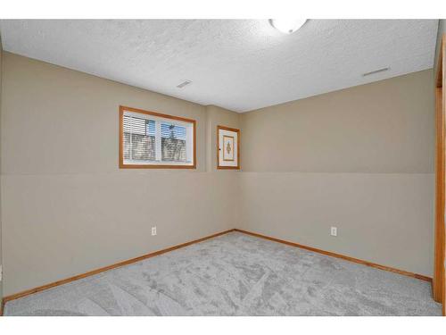 113 Lampard Crescent, Red Deer, AB - Indoor Photo Showing Other Room