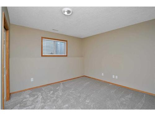 113 Lampard Crescent, Red Deer, AB - Indoor Photo Showing Other Room