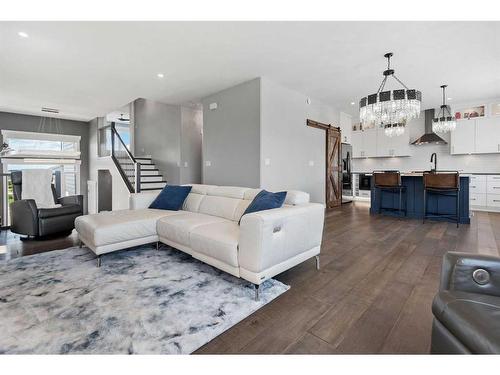 1 Toal Close, Red Deer, AB - Indoor Photo Showing Living Room