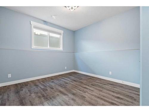 1 Toal Close, Red Deer, AB - Indoor Photo Showing Other Room