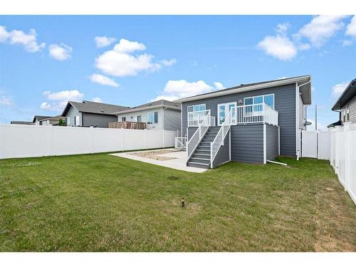 1 Toal Close, Red Deer, AB - Outdoor